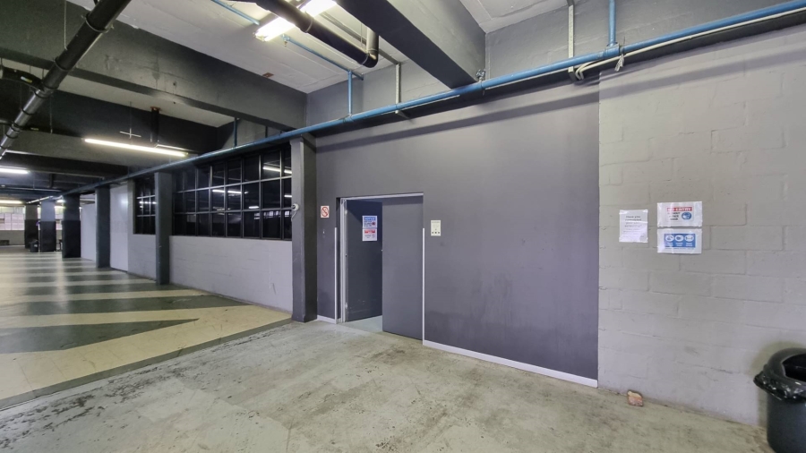 To Let Commercial Property for Rent in Salt River Western Cape